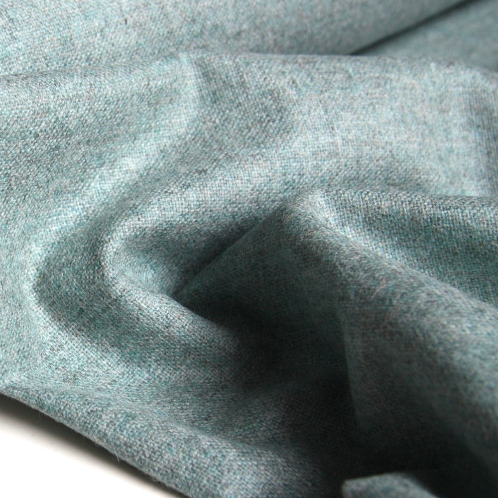 British Wool - No. 33 - Powder Blue